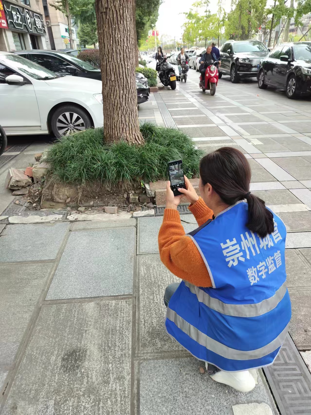 節(jié)日我在崗，守護城市安全為國慶生